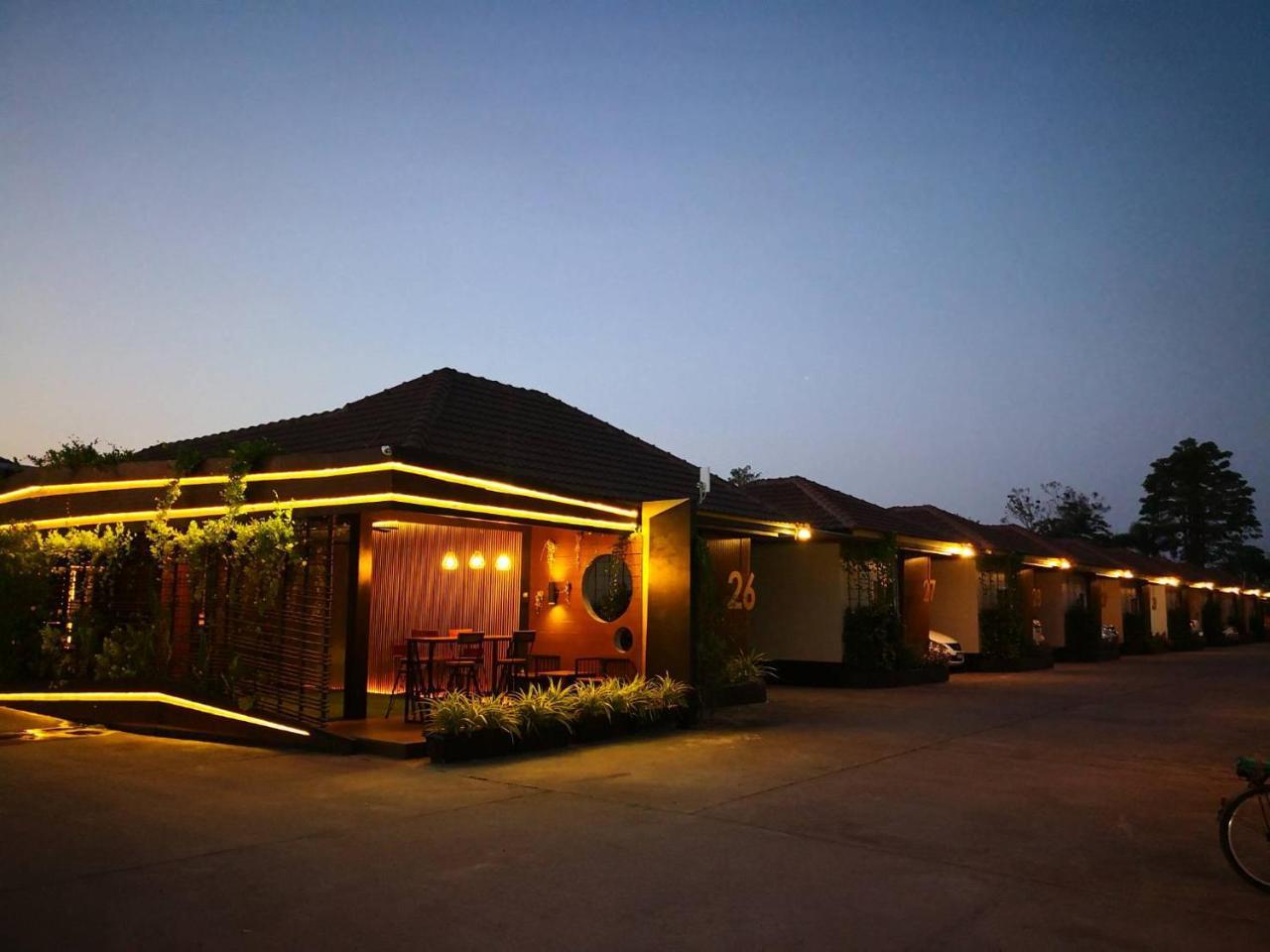 Golden House Hotel Sakaeo Sa Kaeo Ngoại thất bức ảnh